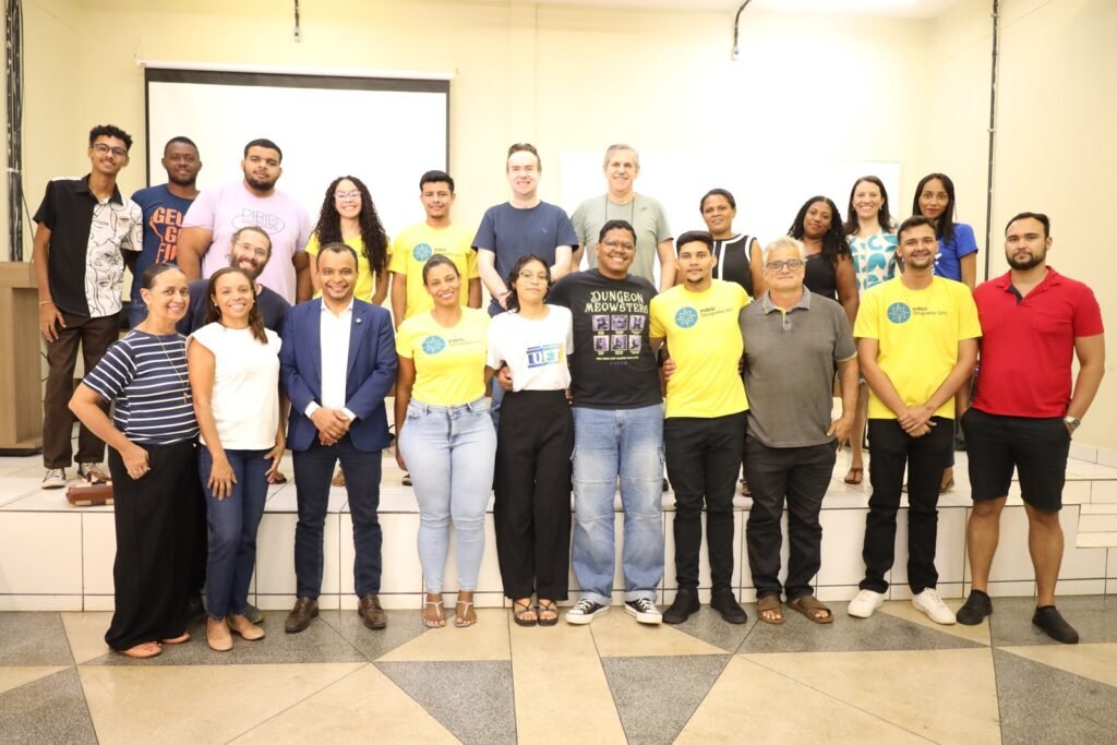 Palestra na UFT discute fundamentos e desafios éticos da IA generativa